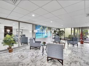 4400 Hillcrest Dr 215B, Hollywood FL 33021