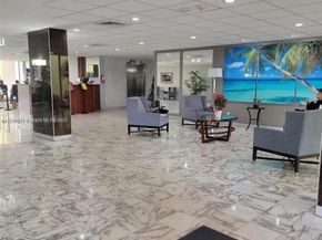 4400 Hillcrest Dr 215B, Hollywood FL 33021