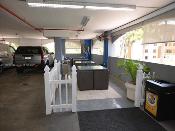 5085 NW 7th St 602, Miami FL 33126