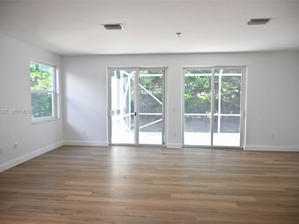 781 NW 155th Ter, Pembroke Pines FL 33028-1511