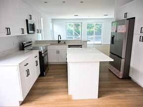 781 NW 155th Ter, Pembroke Pines FL 33028-1511