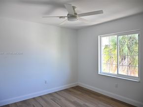 781 NW 155th Ter, Pembroke Pines FL 33028-1511