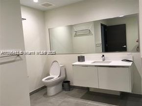 Undisclosed Address #A11795483, Hollywood FL 33019