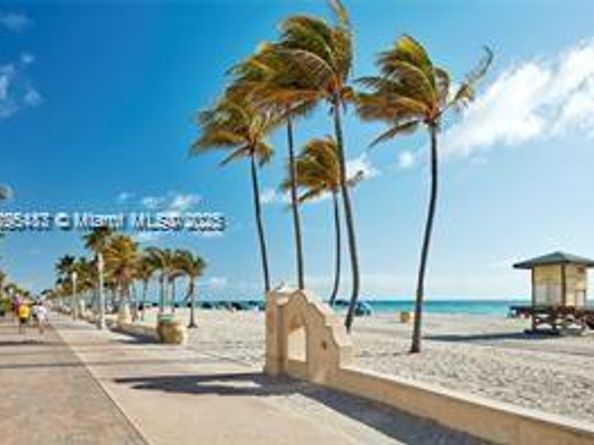 Undisclosed Address #A11795483, Hollywood FL 33019