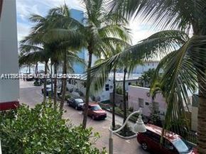 Undisclosed Address #A11795483, Hollywood FL 33019