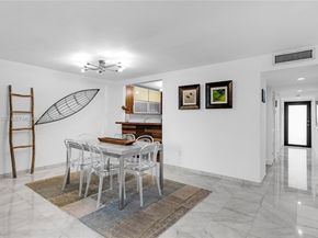 5845 Collins Ave 201, Miami Beach FL 33140