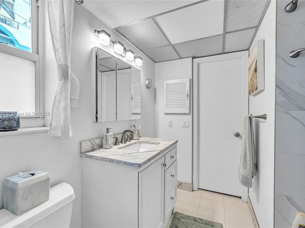 200 S Birch Rd 201, Fort Lauderdale FL 33316
