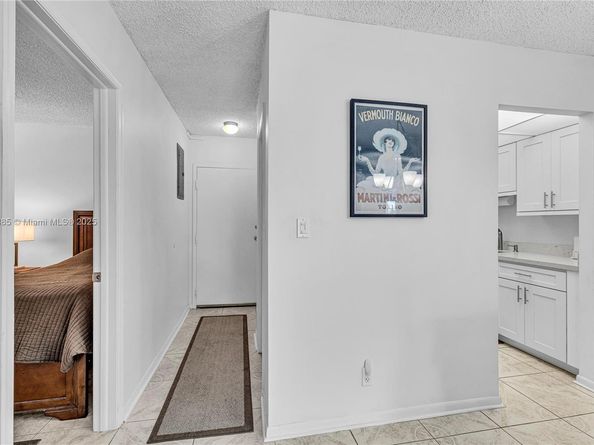 200 S Birch Rd 201, Fort Lauderdale FL 33316