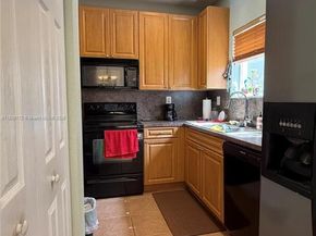 232 SE 32nd Ter, Homestead FL 33033
