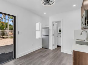 11824 SW 220th St, Miami FL 33170