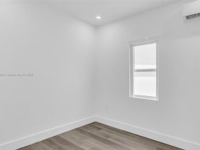 11824 SW 220th St, Miami FL 33170