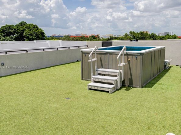 2955 Bird Ave, Miami FL 33133