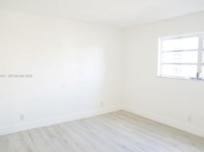 220 SW 9th Ave 306, Hallandale Beach FL 33009