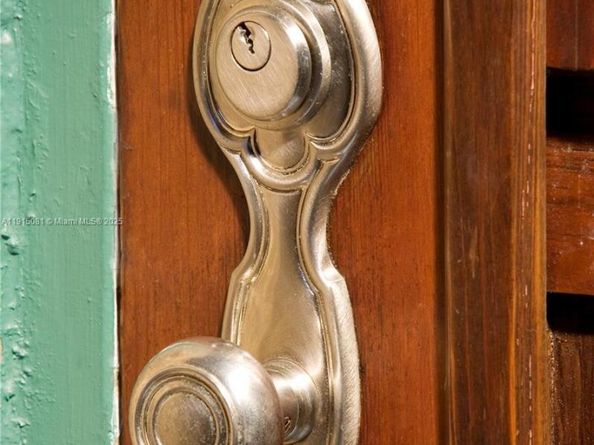 1301 Milan Ave Cottage # 4, Coral Gables FL 33134