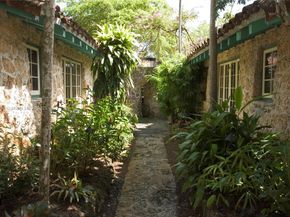 1301 Milan Ave Cottage # 4, Coral Gables FL 33134