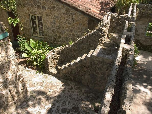 1301 Milan Ave Cottage # 4, Coral Gables FL 33134