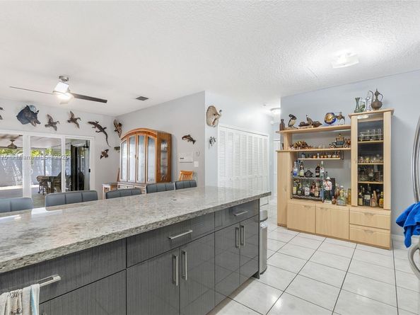910 NW 133rd Ave, Miami FL 33182