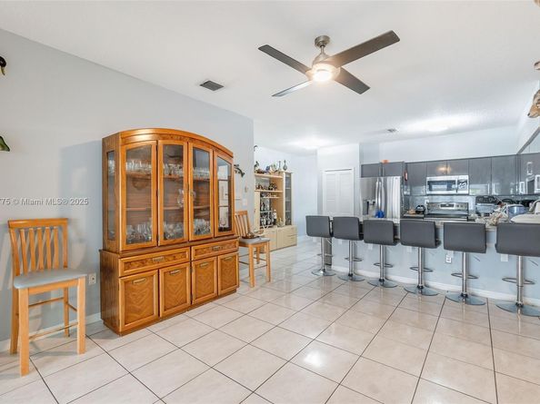 910 NW 133rd Ave, Miami FL 33182