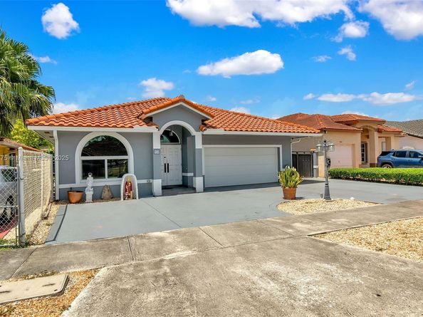 910 NW 133rd Ave, Miami FL 33182