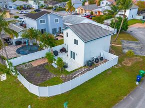 18662 NW 56th Ave, Miami Gardens FL 33055