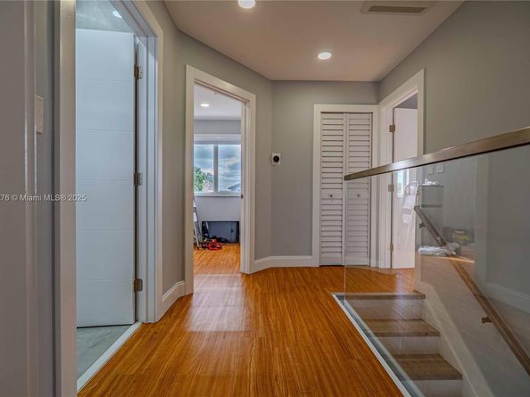 18662 NW 56th Ave, Miami Gardens FL 33055