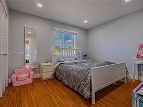 18662 NW 56th Ave, Miami Gardens FL 33055