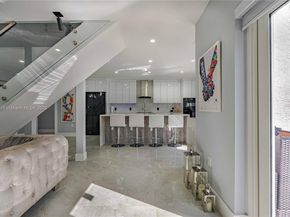 18662 NW 56th Ave, Miami Gardens FL 33055