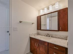 2401 S Ocean Dr 305, Hollywood FL 33019