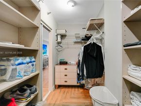 3850 Washington St 702, Hollywood FL 33021