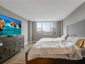 3850 Washington St 702, Hollywood FL 33021