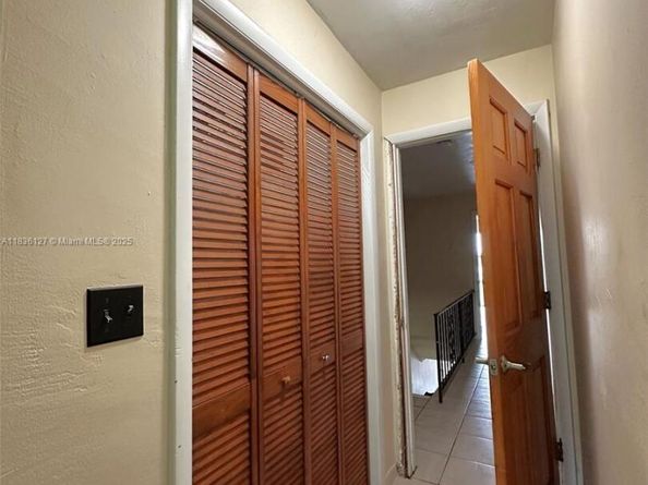 6707 Brookline Dr 6707, Hialeah FL 33015