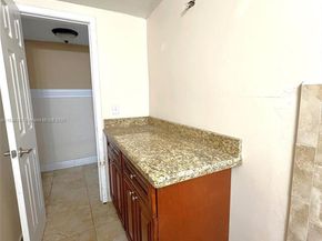 6707 Brookline Dr 6707, Hialeah FL 33015