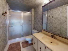 600 Three Islands Blvd 607, Hallandale Beach FL 33009