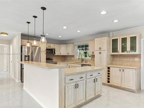 13791 SW 18th Ct, Davie FL 33325