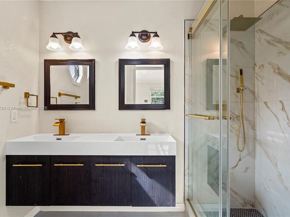 13791 SW 18th Ct, Davie FL 33325