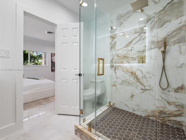 2764 NE 35th St, Fort Lauderdale FL 33306