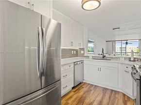 7676 Trent Dr 308, Tamarac FL 33321