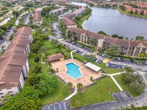 13500 SW 1st St 307U, Pembroke Pines FL 33027