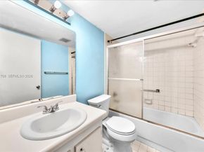 13500 SW 1st St 307U, Pembroke Pines FL 33027