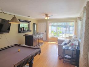 3325 Alton Rd, Miami Beach FL 33140