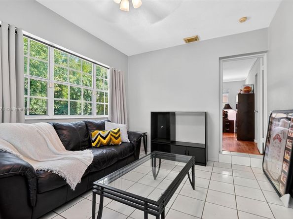 3325 Alton Rd, Miami Beach FL 33140