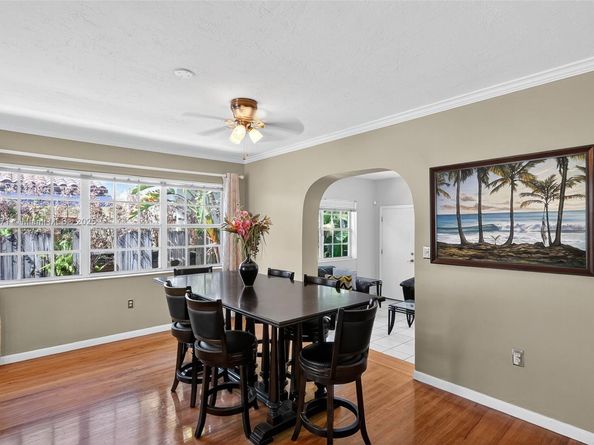 3325 Alton Rd, Miami Beach FL 33140