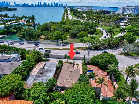 3325 Alton Rd, Miami Beach FL 33140