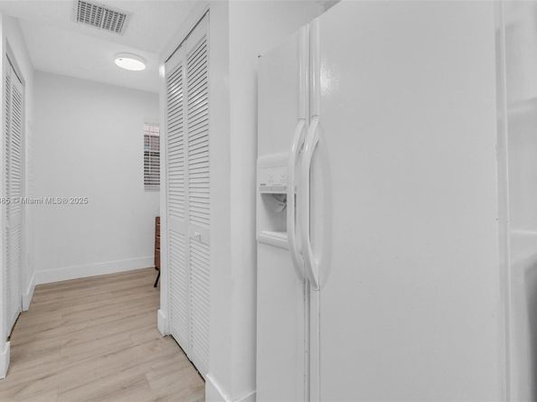 1021 Mockingbird Ln 310, Plantation FL 33324