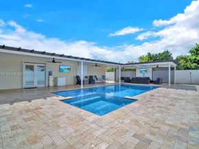 15321 SW 302nd St, Homestead FL 33033