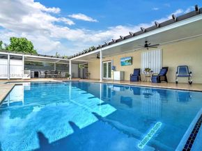 15321 SW 302nd St, Homestead FL 33033