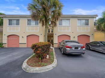 2412 Centergate Dr