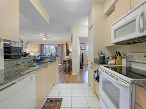 2412 Centergate Dr 103, Miramar FL 33025