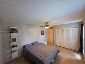 1327 NW 87th Ter, Coral Springs FL 33071