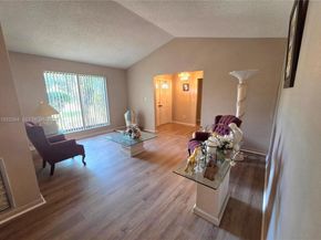 1327 NW 87th Ter, Coral Springs FL 33071